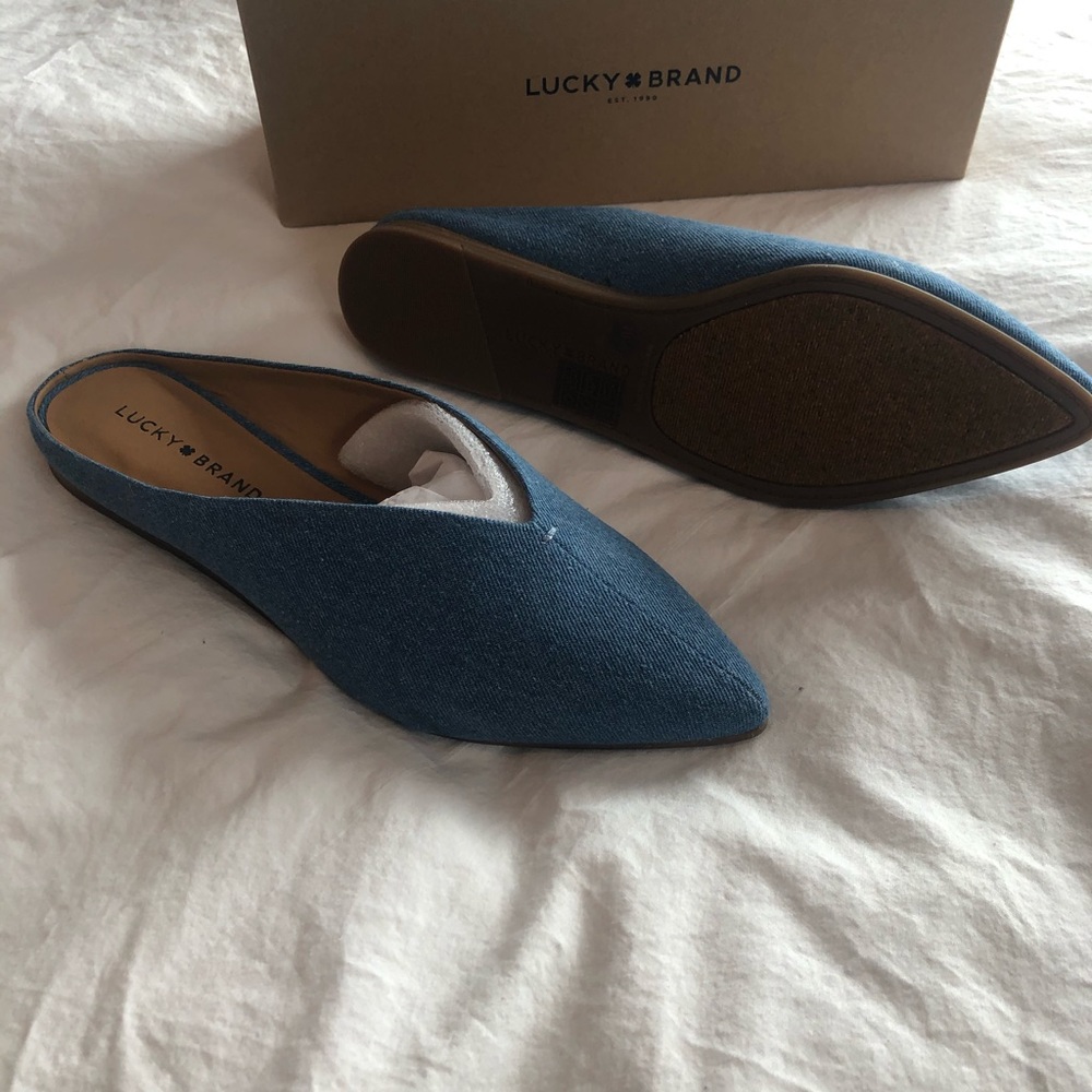 Lucky Brand denim slides